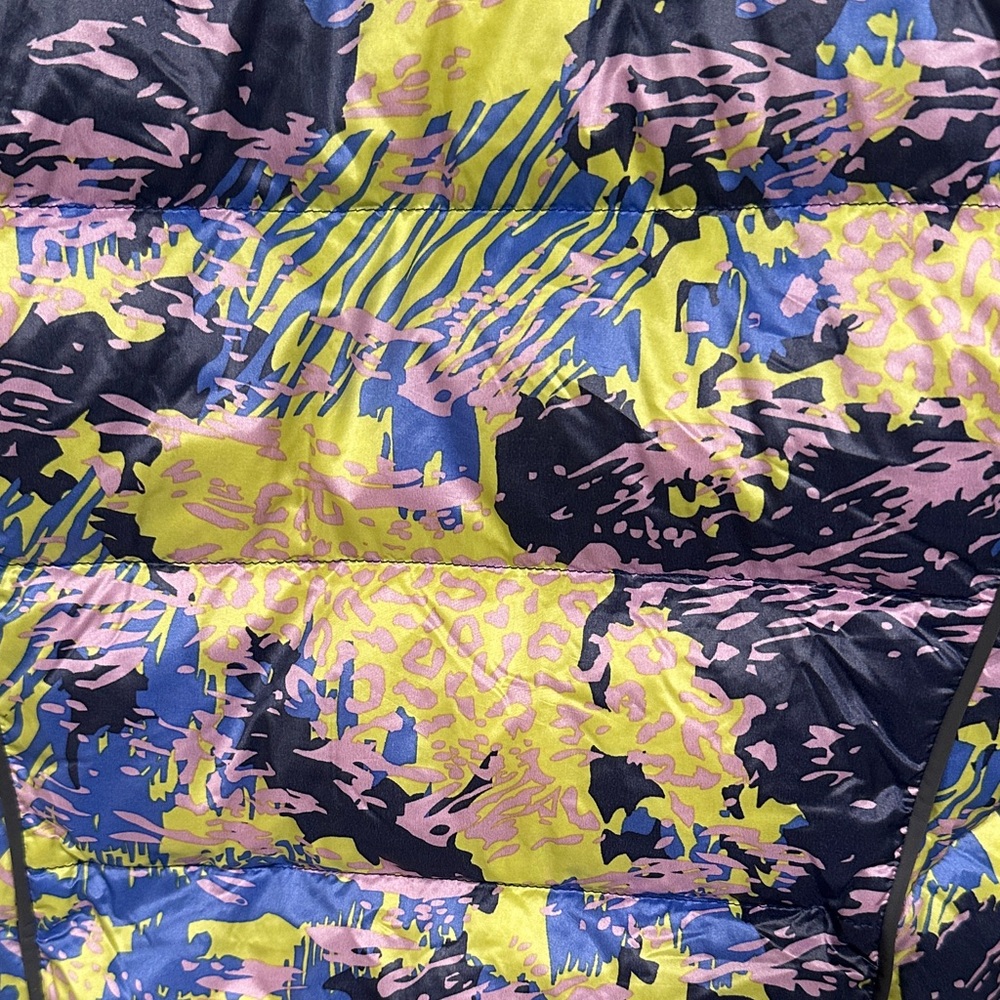 Ivivva Colorful Patterned Puffer Jacket - Picture 12 of 12